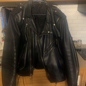 Men or womenGenuine leather jacket